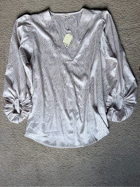 V-Neck Satin Zebra-Print Blouse with Statement Cuffs - champagne